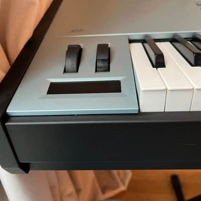 Yamaha Motif XS 8 Production Synthesizer 2000s - Gray image 13