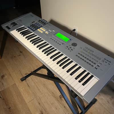 Yamaha Motif ES 6 Production Synthesizer and Road Ready ATA Flight Case image 2