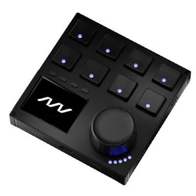 Intech Studio Grid Series 3 VSN1 Productivity Modular MIDI Controller (right screen) image 3