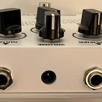 Prescription Electronics RX OVERDRIVER 2009 - White with Black Retro Knobs image 3