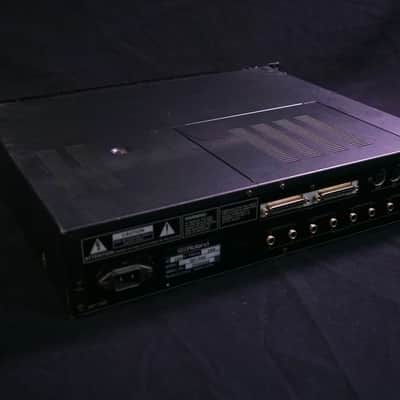 Roland SP-700 image 2