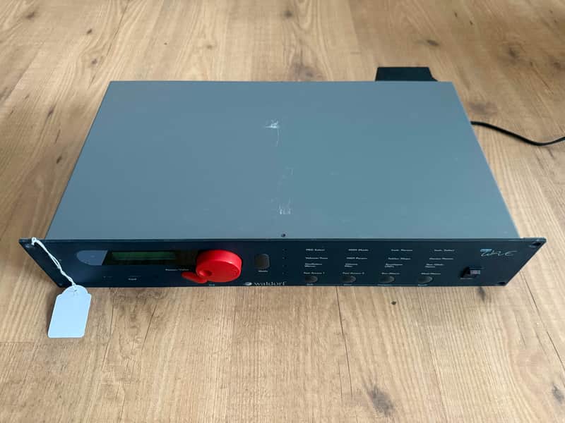 Waldorf Microwave Rackmount Wavetable Synthesizer 1989 - Blue (Serviced / Warranty) image 1