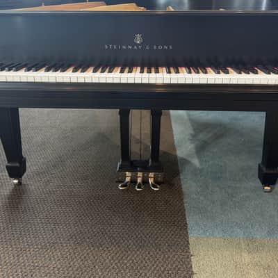 Steinway&Sons L 1923 - Ebony Satin image 4
