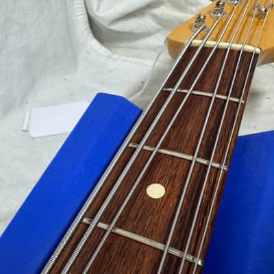 Fender USA Custom Shop Bass VI 6-string Bass with COA + Case 2006 - 3-Color Sunburst / Rosewood fingerboard image 18