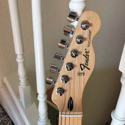 Fender Telecaster 2013 Gold Special Edition MIM image 2