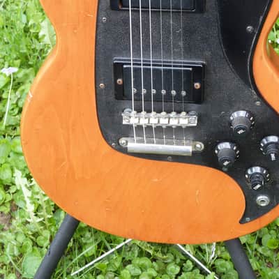 Yamaha Electric guitar two humbuckers tuning fork logo natural image 3