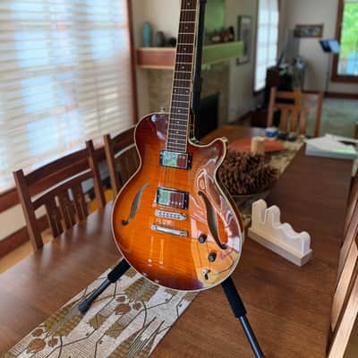 Sadowsky Semi-Hollow Archtop Guitar 2011 image 2