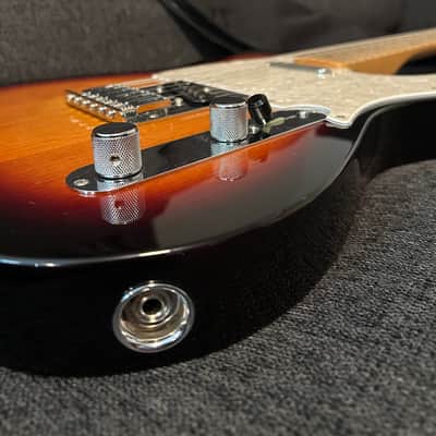 2016 Fender Telecaster with Gen4 Noiseless Pickups  - Black Sun Burst image 6