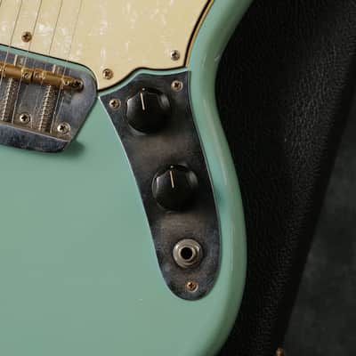 Fender Musicmaster 1964 - Refin Blue image 5