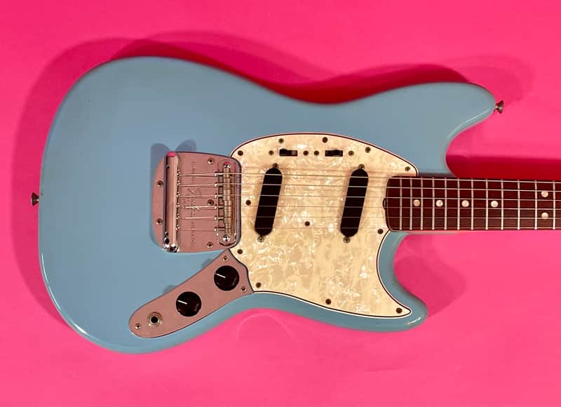 Fender Mustang 1967 - Daphne Blue 100% original!