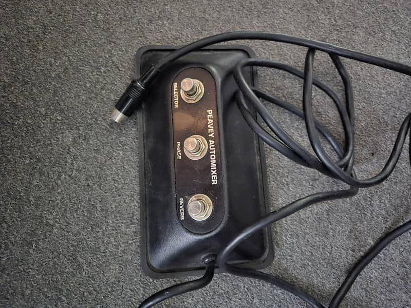 Peavey Automixer 3 button footswitch 80's - Blk image 1