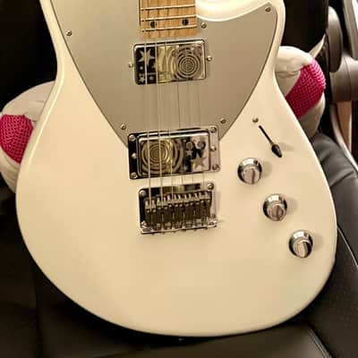 Reverend Billy Corgan Signature Drop Z 2024 - Present - Pearl White image 1