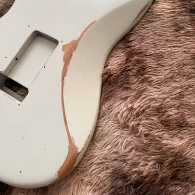 Fender AVRI ‘57 Stratocaster Body - Relic Sonic Blue image 9