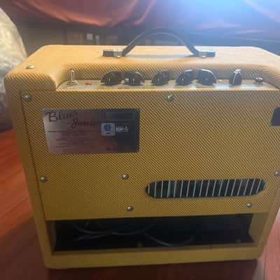 Fender Blues Junior Lacquered Tweed 15-Watt 1x12" Guitar Combo 2016 - Present - Lacquered Tweed image 4