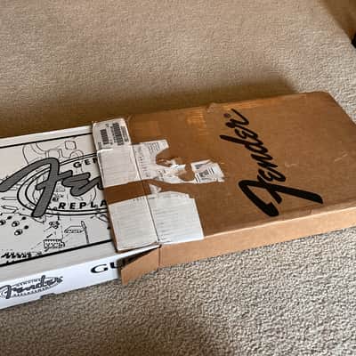 Fender 099-8003-706 Classic Series '60s Stratocaster Body - Black image 17