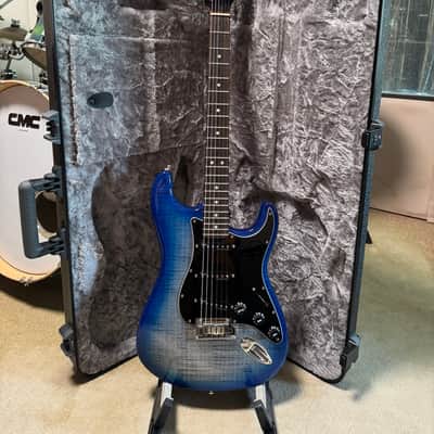 2021 Limited edition Fender American Ultra Stratocaster Denim Burst image 10