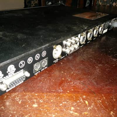 Audio-Technica AT-MX351 Automatic Mixer Silly Vintage Knobs image 2