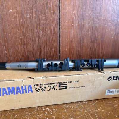 Immagine Yamaha WX5 Wind MIDI Controller w/ box, soft case, connect cable - 3