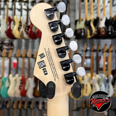 Charvel   Jake E Lee Signature Pro Mod So Cal Style 1 Hss Ht Rw Pearl White image 5