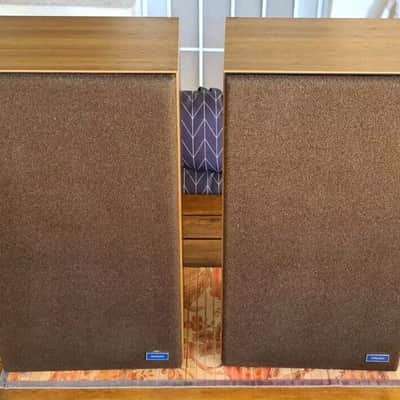 VINTAGE HITACHI 2 WAY SPEAKERS/1970,s/MADE IN JAPAN image 1