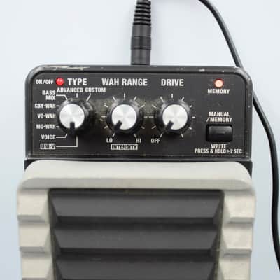Boss PW-10 V-Wah Multi Wah Guitar Effect Pedal image 3