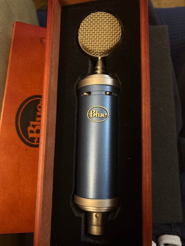 Blue Bluebird SL Large Diaphragm Cardioid Condenser Microphone 2010s - Blue image 1