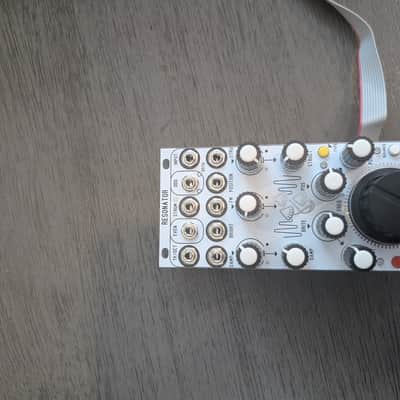 Blue Lantern Modules Resonator (Rings Clone) 2020-present - White image 1
