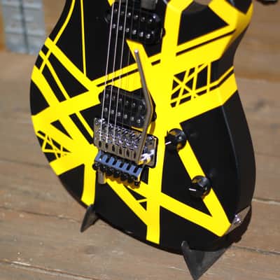 EVH  Wolfgang® Special Striped Series - Black and Yellow image 6