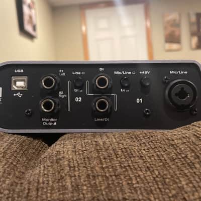 Avid MBox 3 Mini USB Audio Interface 2010s - Silver / Black image 2