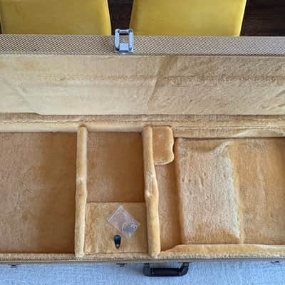 1999 Danelectro Tweed Hardshell Case + Key Yellow Plush Interior Out of Production Fits U1 / U2 / U3 / DC Models & More image 13