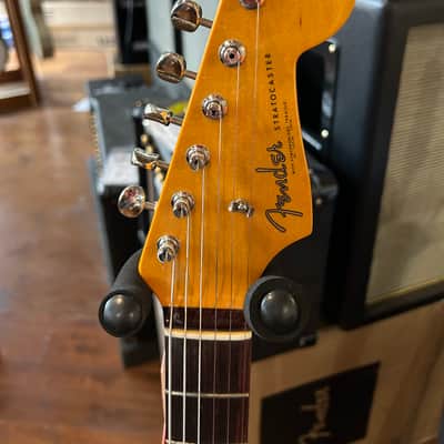 Fender American Vintage II 1961 Stratocaster  - Fiesta Red /8lbs. 8.9oz. #V2444066 image 7