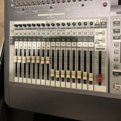 Roland VS-2480 24-Bit 24-Track Digital Studio Workstation image 4