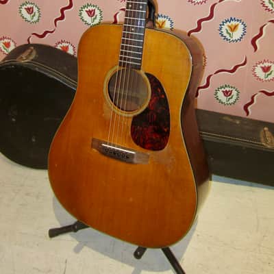 Martin D-18 1964 - Natural image 2