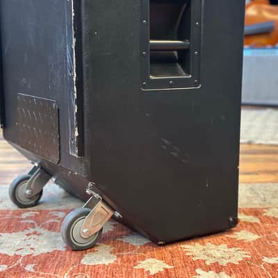 Ashdown ABM 610 900W 4Ω Bass Cabinet image 8
