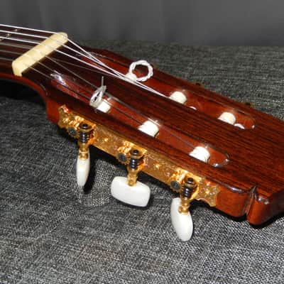 BARGAIN - YUKINOBU CHAI No10 2010 - HIGH CLASS CLASSICAL ESTUDIO GUITAR image 11