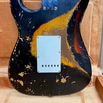 Fender Stratocaster Customshop SUPHREL 1963RI 2024 - Super Faded Aged Black Over 3-Colour Sunburst image 21