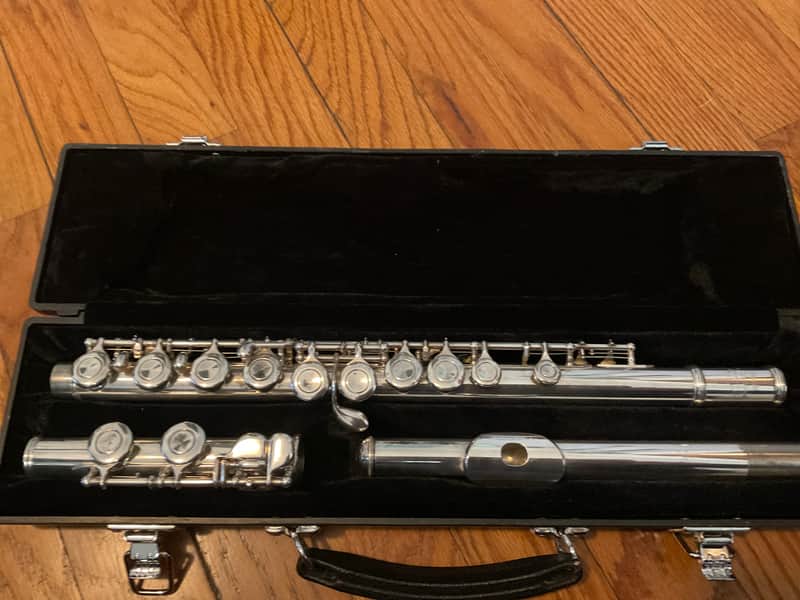 Yamaha 200AD Advantage Flute All New Pads, Clean image 1