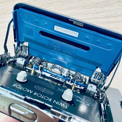 Panasonic SX33 Walkman Cassette Player, Excellent Blue ! Running ! image 6