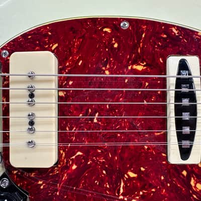 Awesomesauceguitars short scale mustang with 7 strings and a vintage Teisco pickup The Janglecaster 2026 - Olympic white image 3
