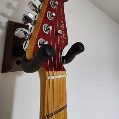 Fender American Ultra Luxe Stratocaster 2021 - 2024 - Plasma Red Burst image 4
