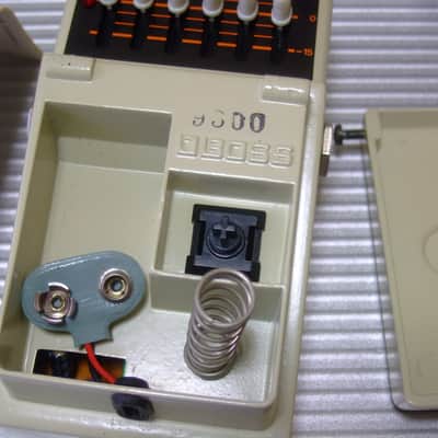 MINT Boss GE-6 Graphic Equalizer w/ Original Box & Manual / MIJ Made in Japan (Black Label) image 4