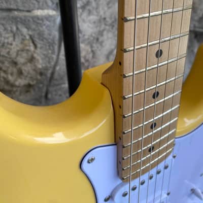 Vision Stratocaster ST5 Electric Guitar Starter Kit - Yellow - NEW image 10