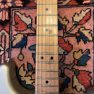 Fender American Standard Stratocaster with Maple Fretboard 1997 - Inca Silver image 3
