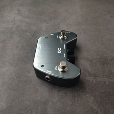 One Control Rocket Grey Fuzz image 3