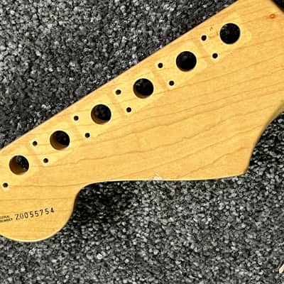 2000 Fender American Deluxe Stratocaster guitar neck image 5