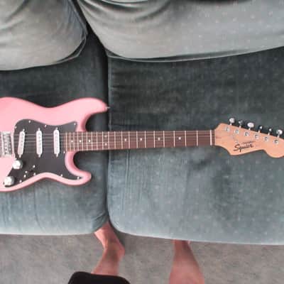 ~Cashified~ Fender Squier Stratocaster Mini, Optional Bridge Humbucker image 3