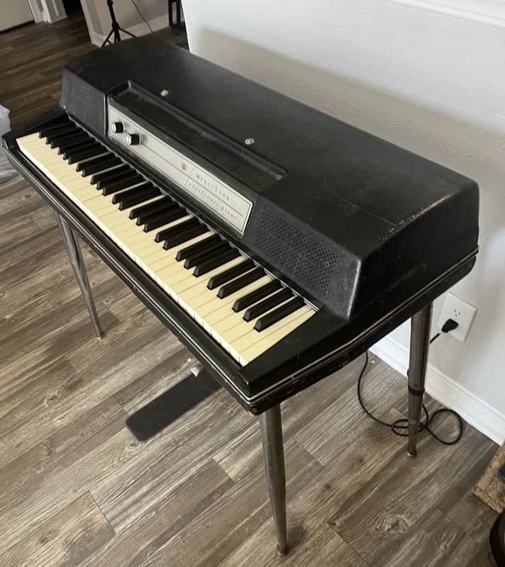 Wurlitzer 200 1972 - Black image 1
