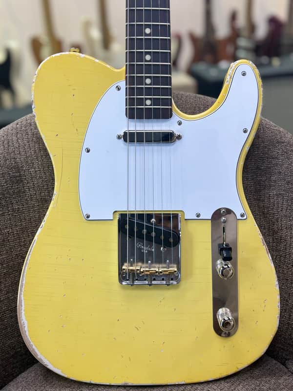 Berly T-Style 2025 - Aged Yellow (Yellowed Blonde) image 1