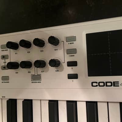 M-Audio Code 49 USB MIDI Keyboard Controller 2010s - White image 7