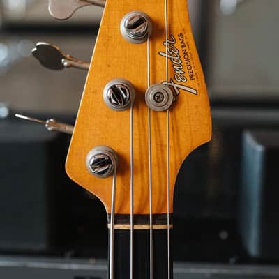 Fender Precision Bass 1965 L-Series Sunburst OHSC image 3